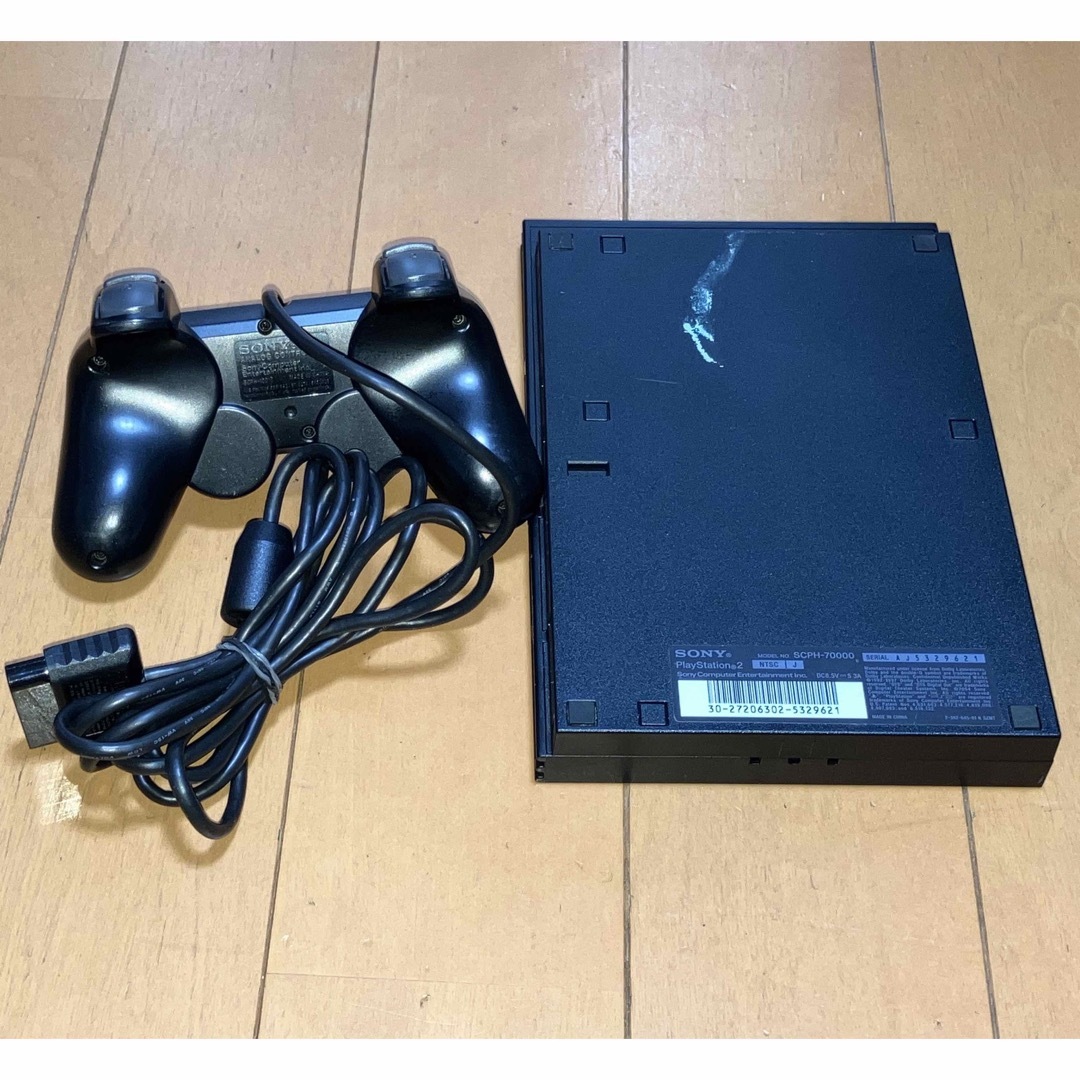 PlayStation2(プレイステーション2)のPS2 薄型本体セット SCPH-70000 ② エンタメ/ホビーのゲームソフト/ゲーム機本体(家庭用ゲーム機本体)の商品写真