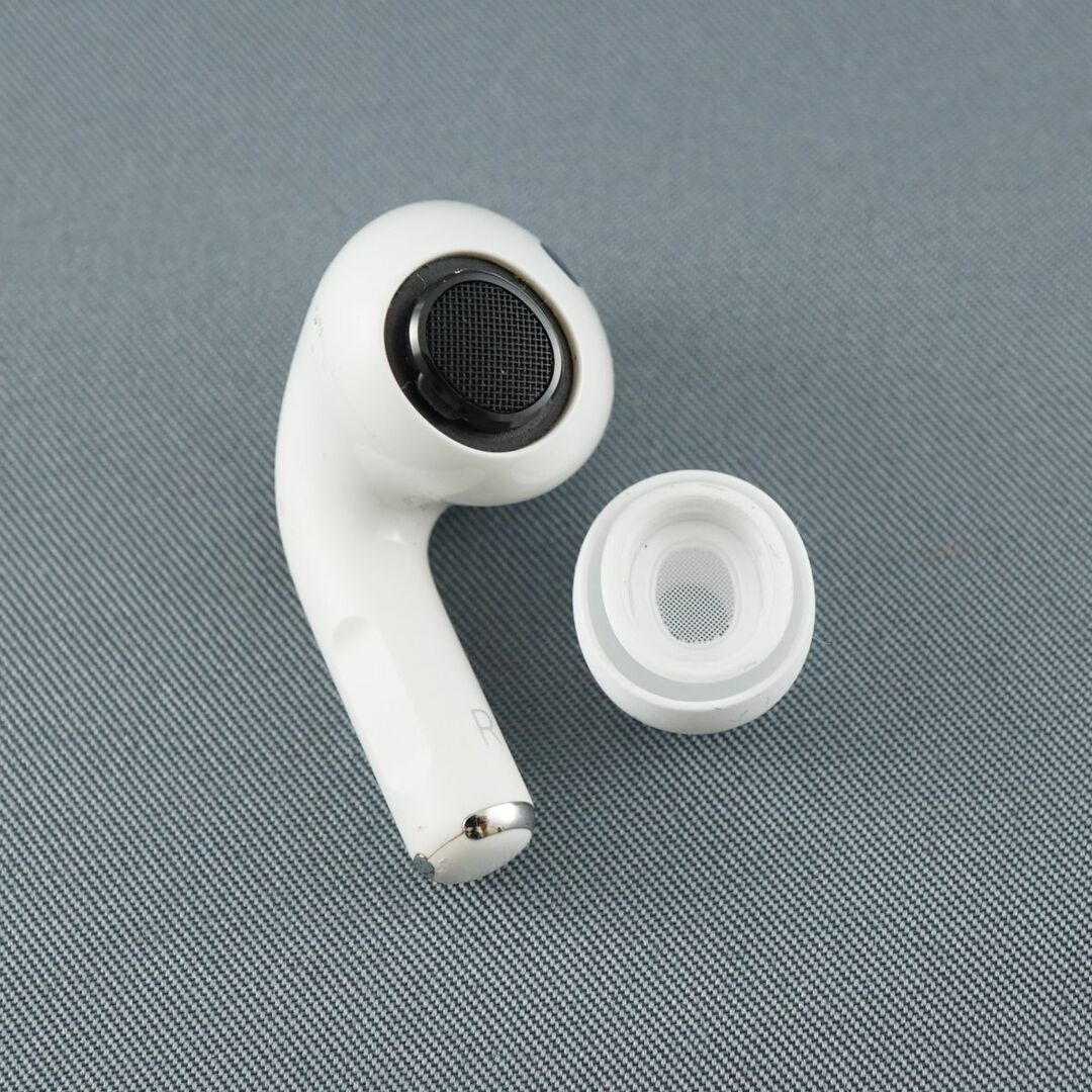 Apple - Apple AirPods Pro エアーポッズ プロ 右イヤホンのみ USED品