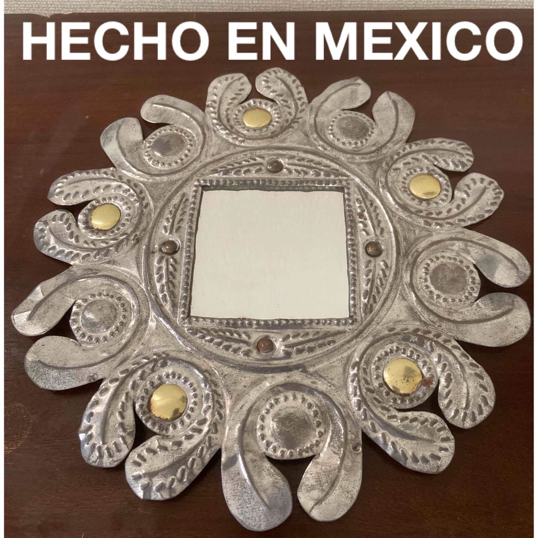HECHO EN MEXICO ブリキ壁掛けミラー インテリア小物 HECHO EN MEXICO ブリキ壁掛けミラー インテリア小物