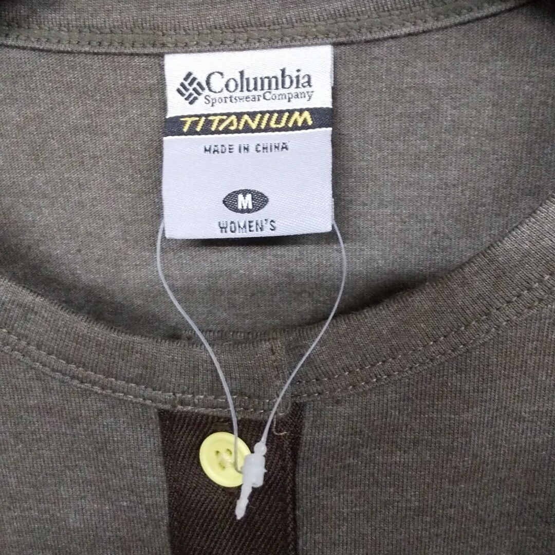 Columbia(コロンビア)の最安値新品【M】ColumbiaロングTシャツ レディースのトップス(Tシャツ(長袖/七分))の商品写真