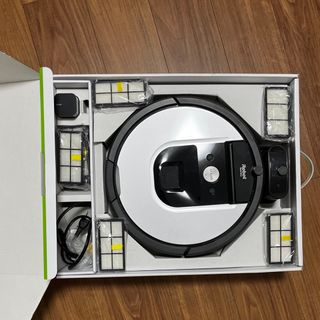 アイロボット(iRobot)のルンバ 961 ロボット掃除機 Roomba(掃除機)