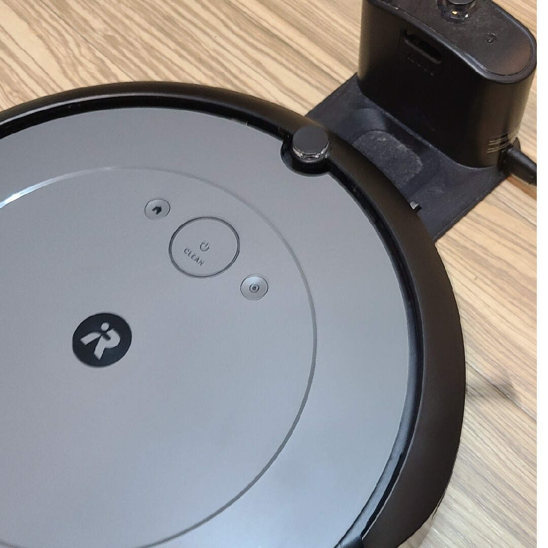 【今年購入】iROBOT ルンバ i2 158　Roomba　ロボット掃除機 2