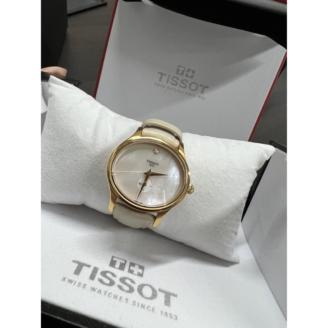 値下げ！ほぼ未使用　tissot レディース腕時計