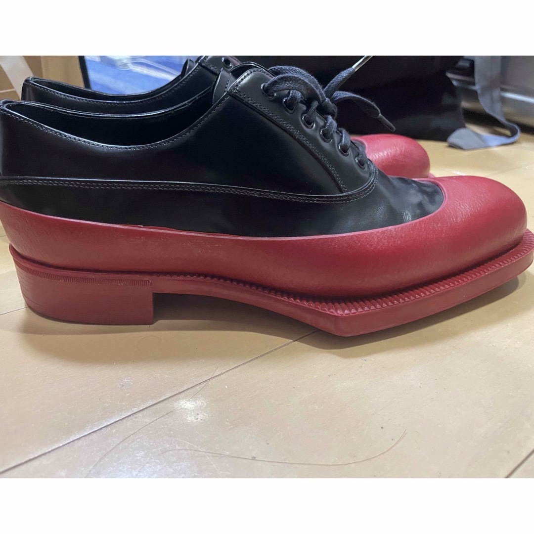 PRADA(プラダ)のPRADAラバーソール　赤 メンズの靴/シューズ(ドレス/ビジネス)の商品写真
