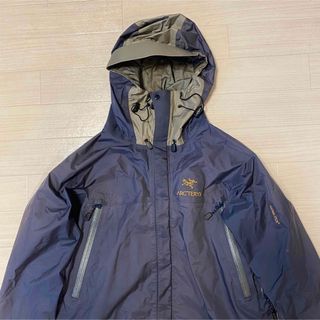 ARC'TERYX - 金刺繍 名作 絶版 Arcteryx Jacket の通販 by ARC'TERYX - 金刺繍 名作 絶版 Arcteryx Jacket の通販 by