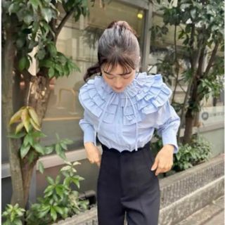 エピヌ(épine)の【天使様専用】CHARLOTTE TIE COLLAR BLOUSE BLUE(シャツ/ブラウス(長袖/七分))