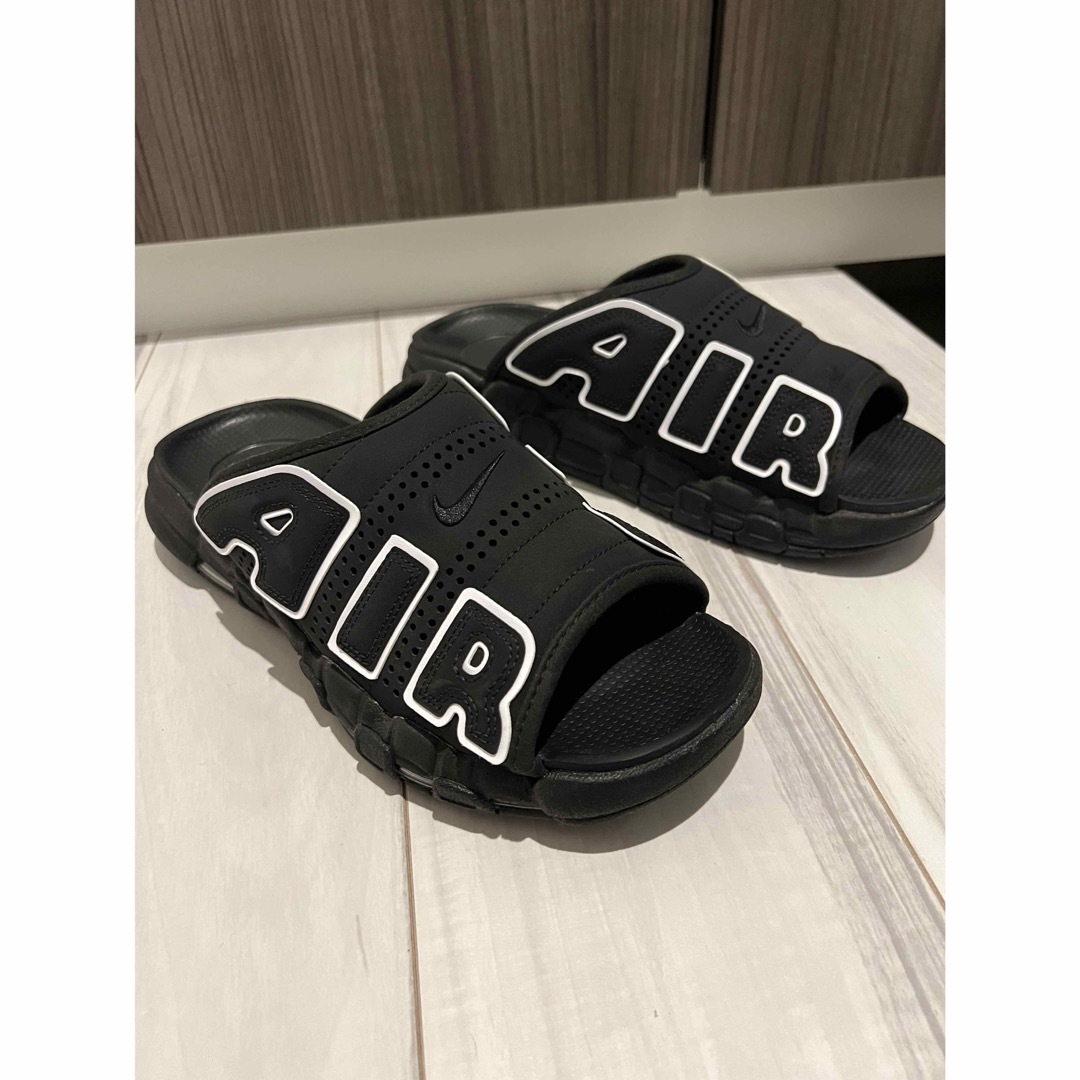 NIKE(ナイキ)のNike Air More Uptempo Slide "Black" メンズの靴/シューズ(サンダル)の商品写真