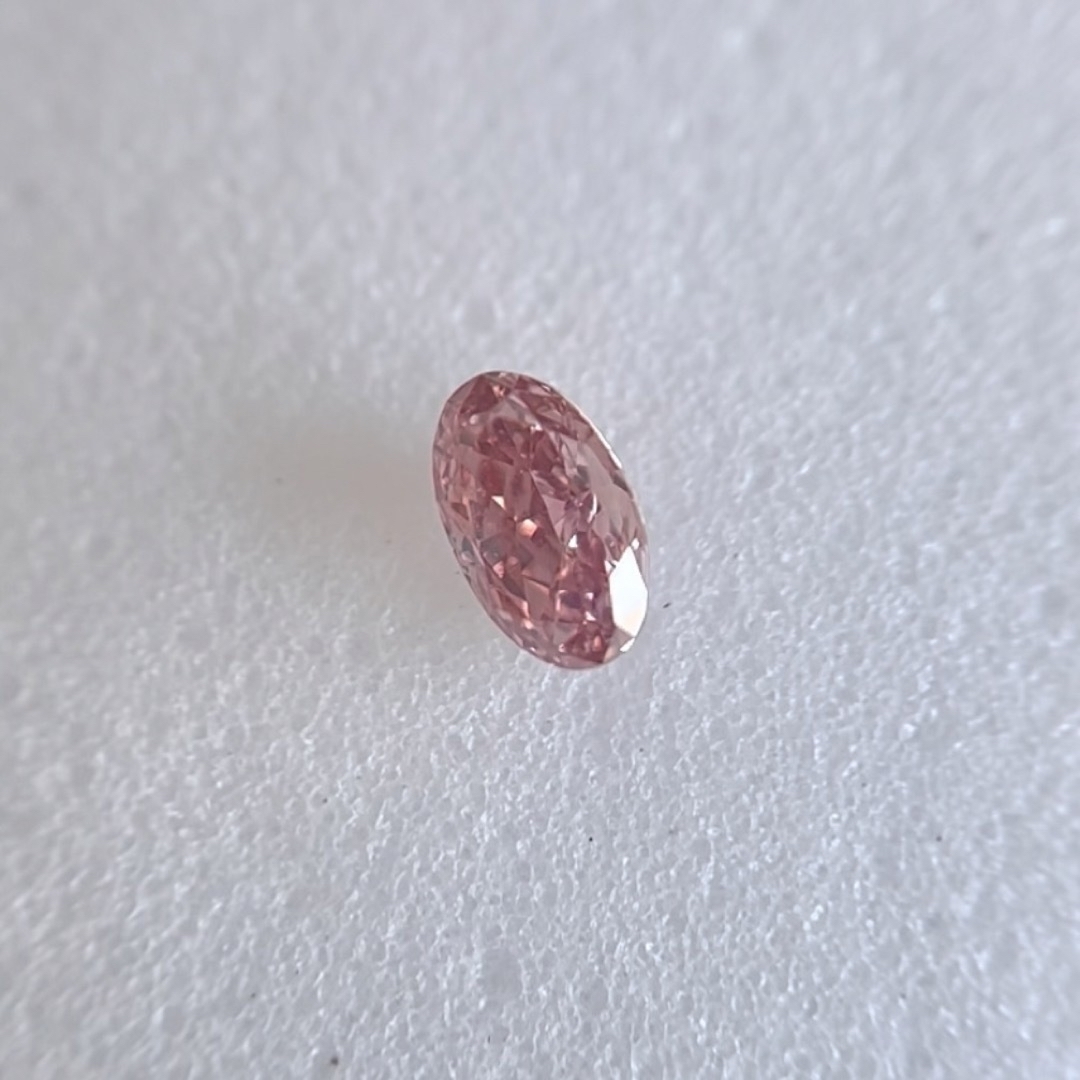 0.105ct SI-2 天然ピンクダイヤ FANCY INTENSE PINK