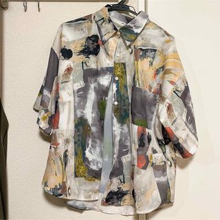 【美品】fecaco ユニセックス 柄シャツ ヴィンテージレトロシャツ バロック(シャツ/ブラウス(半袖/袖なし))