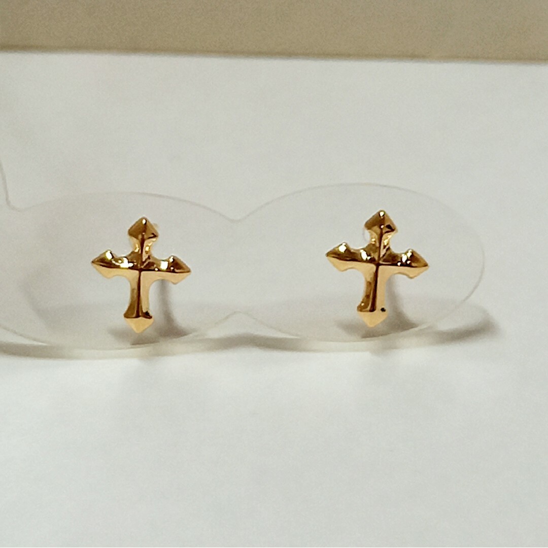 新品☆K18(18金)クロスデザイン ピアスの通販 by ステラ's shop|ラクマ