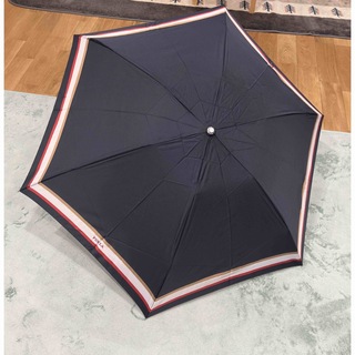 フルラ(Furla)の新品・未使用！！【フルラ　ロゴ　折り畳み傘】(傘)