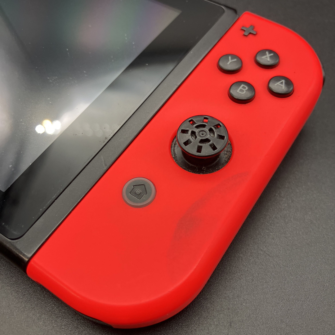 【裏面にスレ多】Switch (ニンテンドースイッチ) HAC 本体のみ