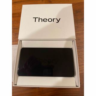 セオリー(theory)の【美品】theory セオリー　非売品（ノベルティ）モバイルバッテリー(ノベルティグッズ)