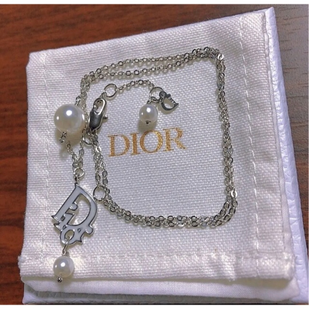 Dior  パール 希少 シルバー 白 ロゴ ネックレス シンプル人気 可愛い