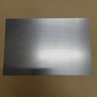 パンチングメタル　スチール製　t 0.5 mm　300 x 450 mm(その他)