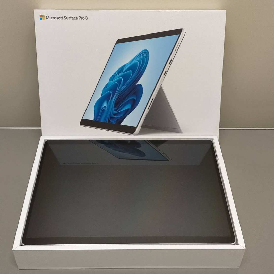 美品 Surface Pro 8 プラチナ キーボード付 オフィス無 48