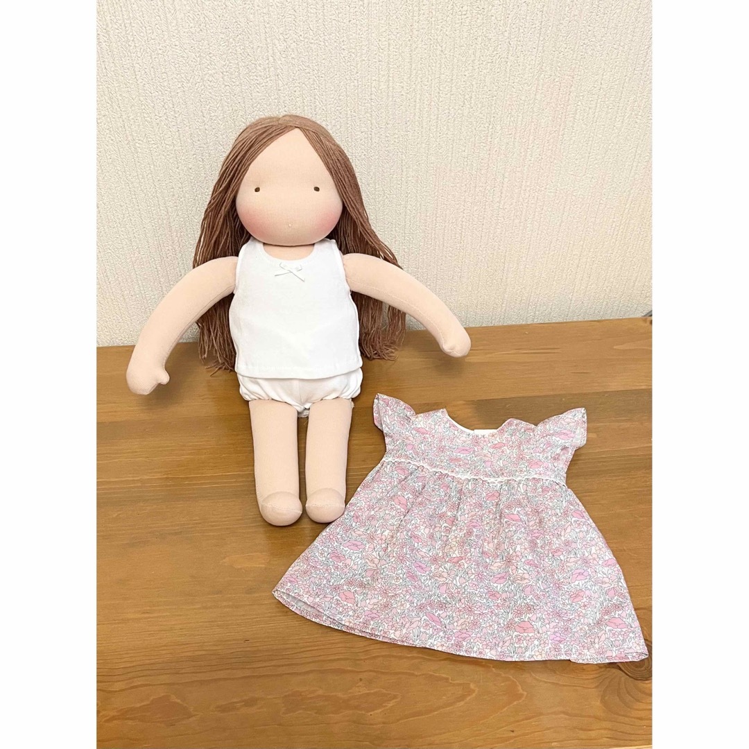 【夏服セール】ウォルドルフ人形　40cm女の子