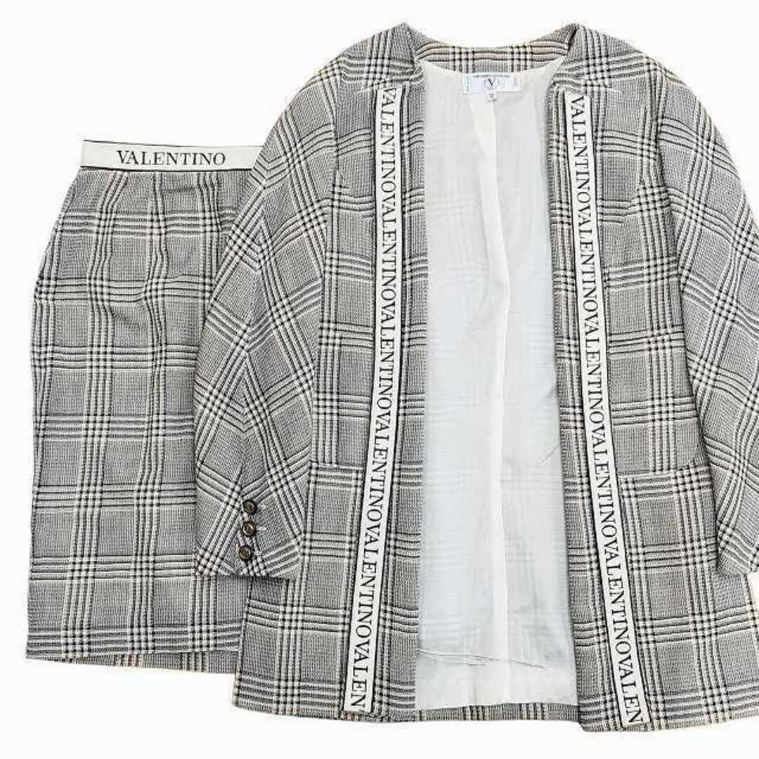 valentino garavani ヴァレンティノ ガラヴァーニ ロゴテープ スーツ