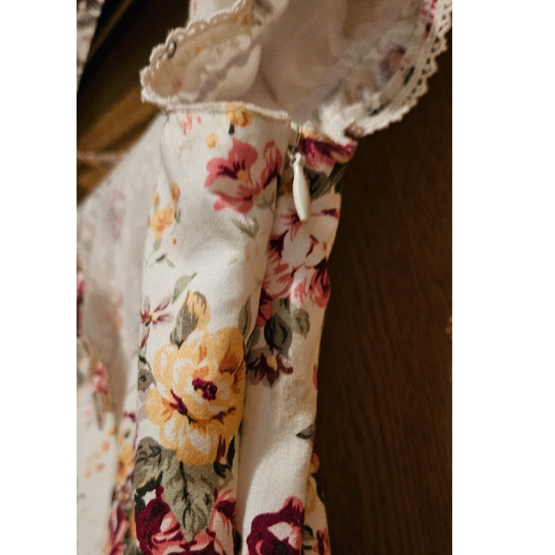 Victorian maiden(ヴィクトリアンメイデン)のmimi様専用メイデン ロココブーケ柄ティアードロングドレス(ロココローズ) レディースのワンピース(ロングワンピース/マキシワンピース)の商品写真