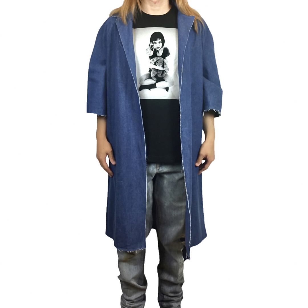 新品 LEON レオン マチルダ ピストル 拳銃 ウサギ ぬいぐるみ Tシャツ メンズのトップス(Tシャツ/カットソー(半袖/袖なし))の商品写真