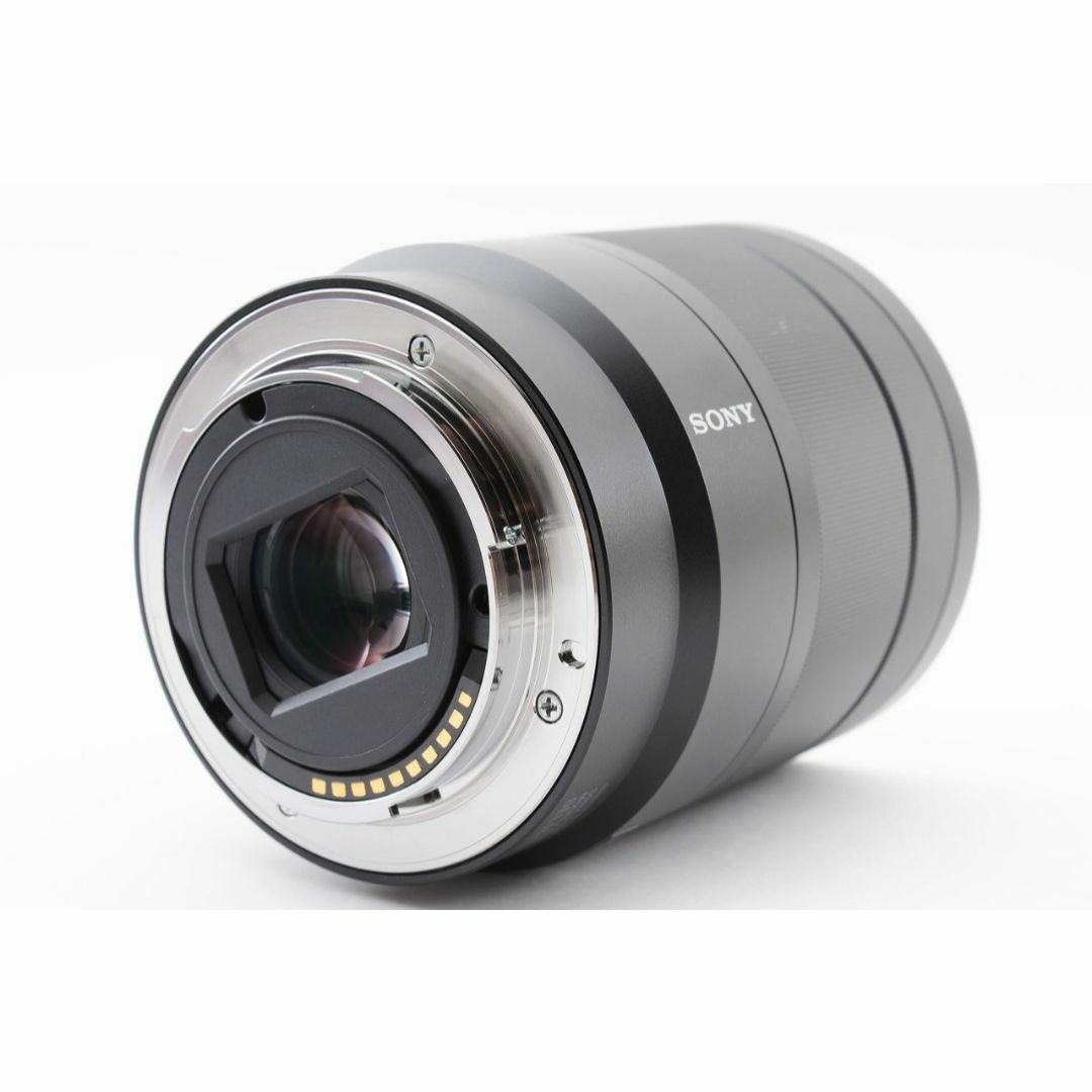 SONY(ソニー)の50041 ほぼ新品 SONY E 16-70mm F4 ZA SEL1670Z スマホ/家電/カメラのカメラ(レンズ(ズーム))の商品写真