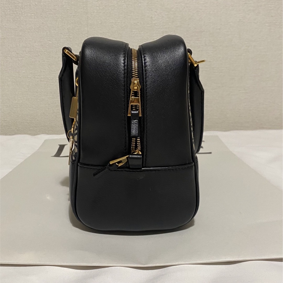 LOEWE(ロエベ)の【LOEWE】スクエアバッグ/アマソナ19  レディースのバッグ(ハンドバッグ)の商品写真