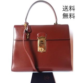 ⭐️美品⭐️プラダ本革オールレザー2wayハンドバッグ⭐️A4OK鍵付肩掛⭐️
