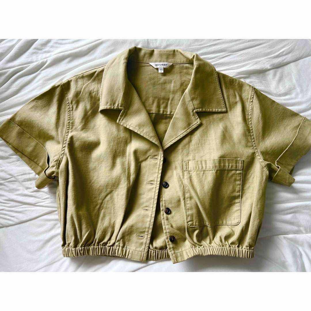 moussy(マウジー)のmoussy サファリシャツ　新品 レディースのトップス(シャツ/ブラウス(半袖/袖なし))の商品写真