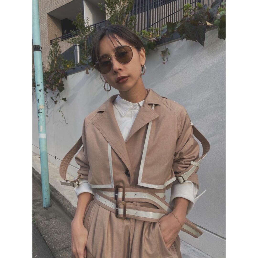 Ameri VINTAGE(アメリヴィンテージ)のROLL-UP SLEEVE PLEATS TRENCH COAT レディースのジャケット/アウター(トレンチコート)の商品写真