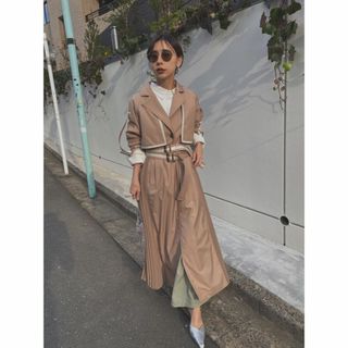 アメリヴィンテージ(Ameri VINTAGE)のROLL-UP SLEEVE PLEATS TRENCH COAT(トレンチコート)