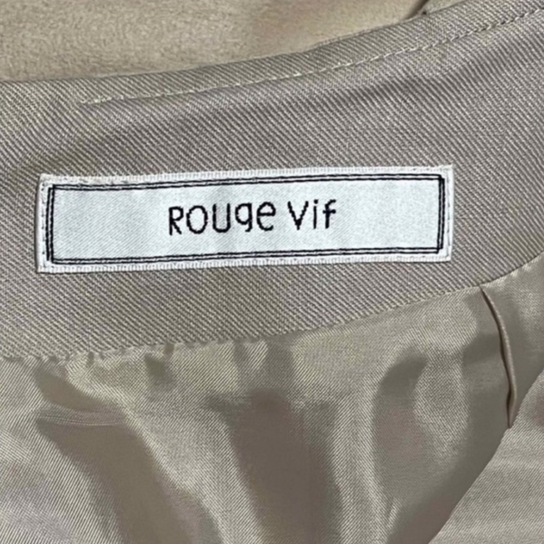 Rouge vif(ルージュヴィフ)の大特価セール中　ルージュ・ヴィフ日本製💞膝丈　スカート　ベージュ系　M 即発送 レディースのスカート(ミニスカート)の商品写真