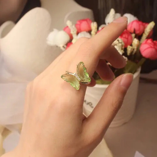 アメリヴィンテージ(Ameri VINTAGE)の【新品】butterfly shimmer ring / apple green(リング(指輪))
