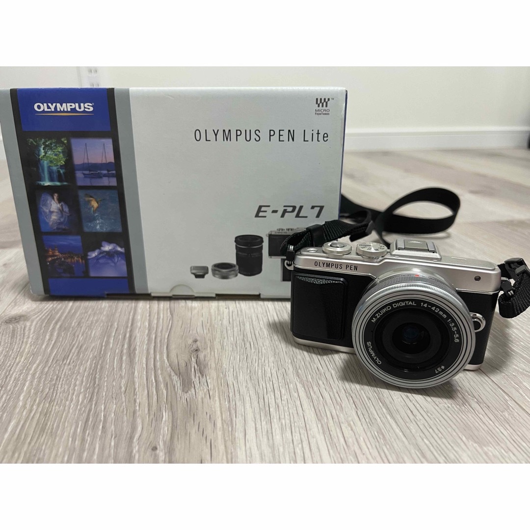 ミラーレス一眼OLYMPUS PEN Lite E-PL7 一眼レフカメラ