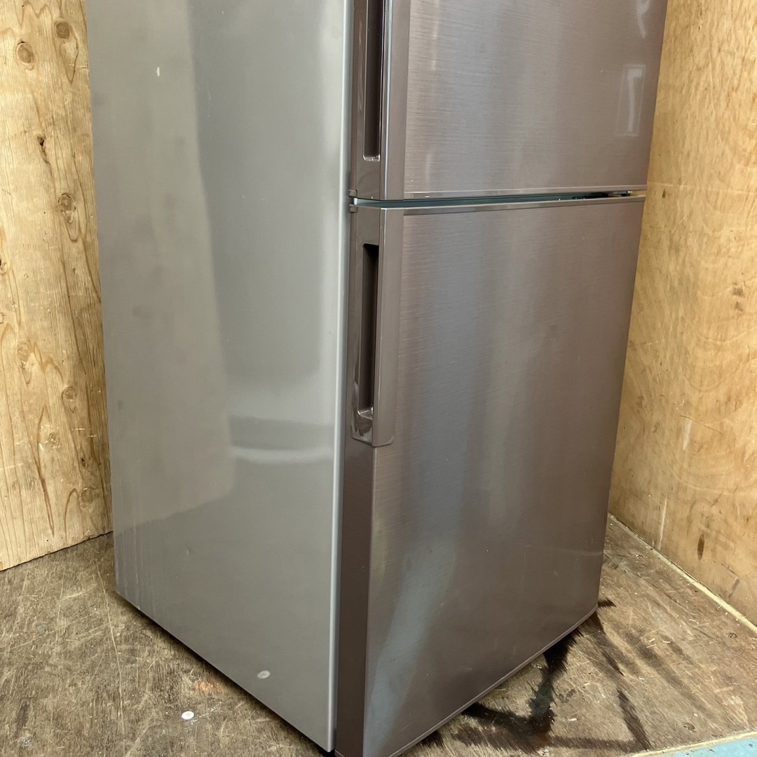 566A 冷蔵庫　大型　小型　一人暮らし　300L以下　200L強　2ドア
