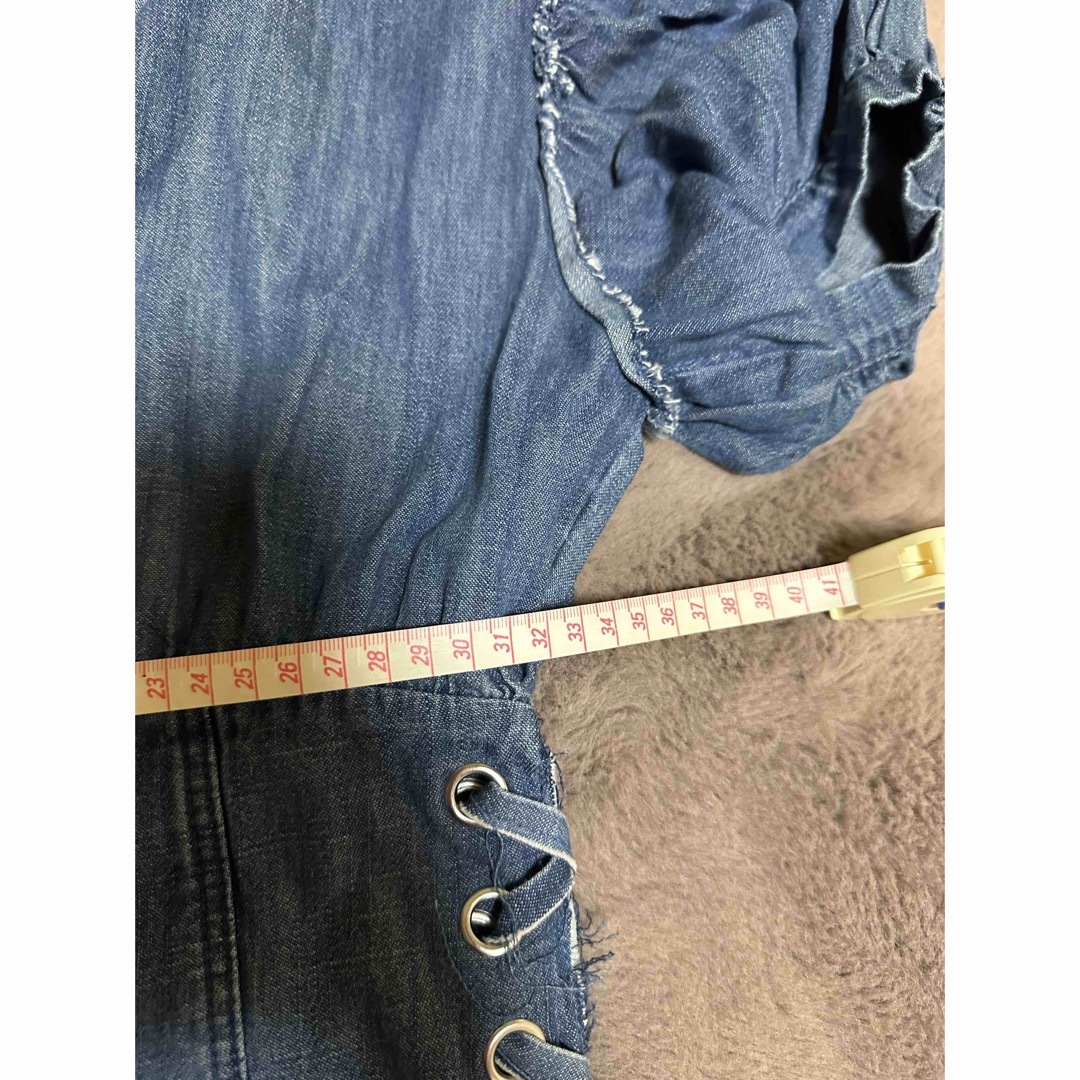 ZARA(ザラ)のタグ付き デニムトップス  レディースのトップス(カットソー(半袖/袖なし))の商品写真