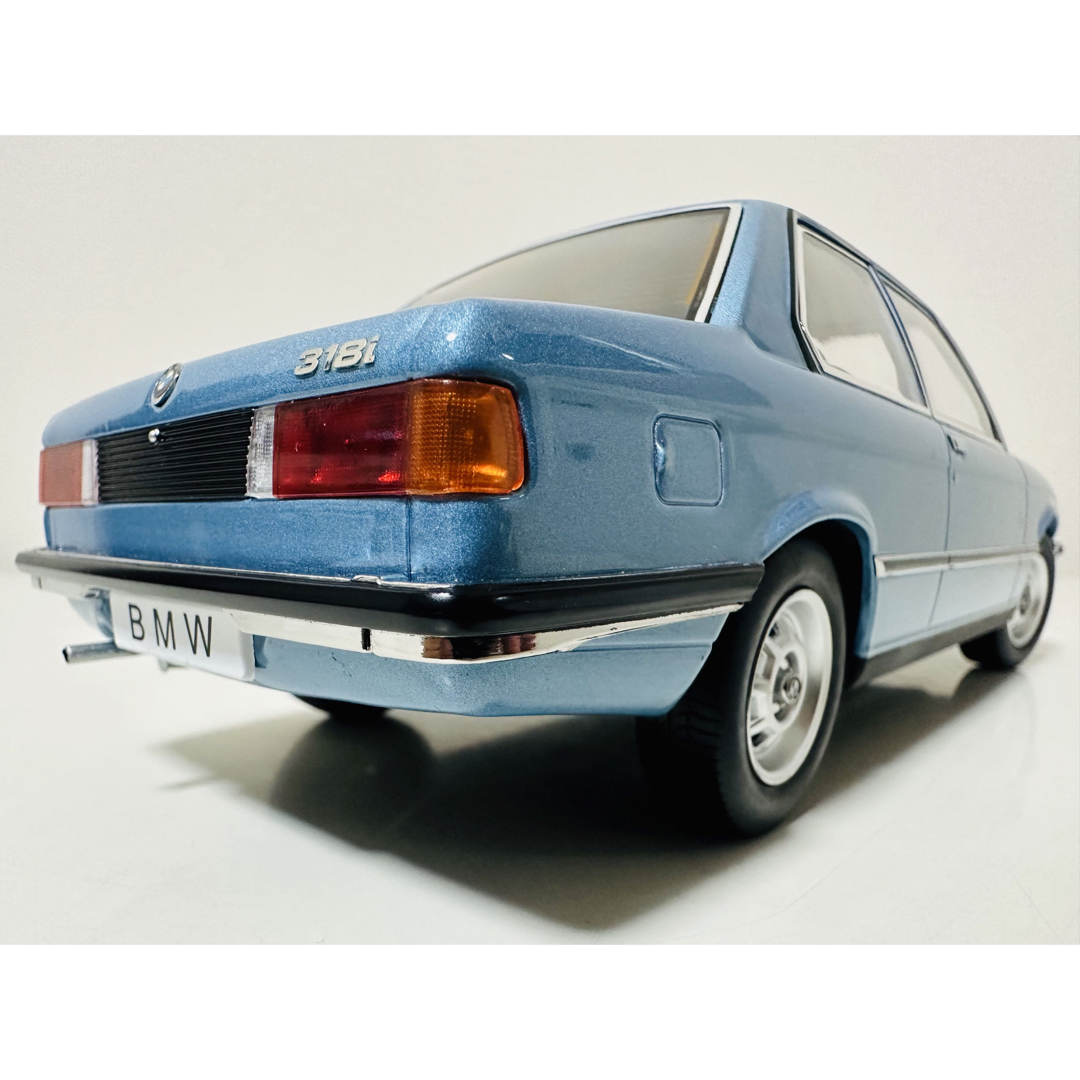 KKscale/'75 BMW 318i(E21) 1/18 1500限定 絶版