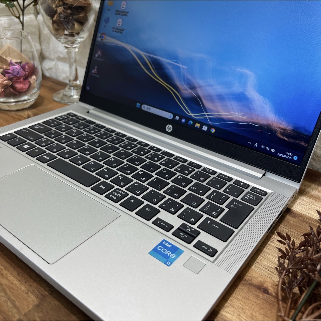 【極美品】2021年モデル HP☘SSD256GB☘Core i3第11世代