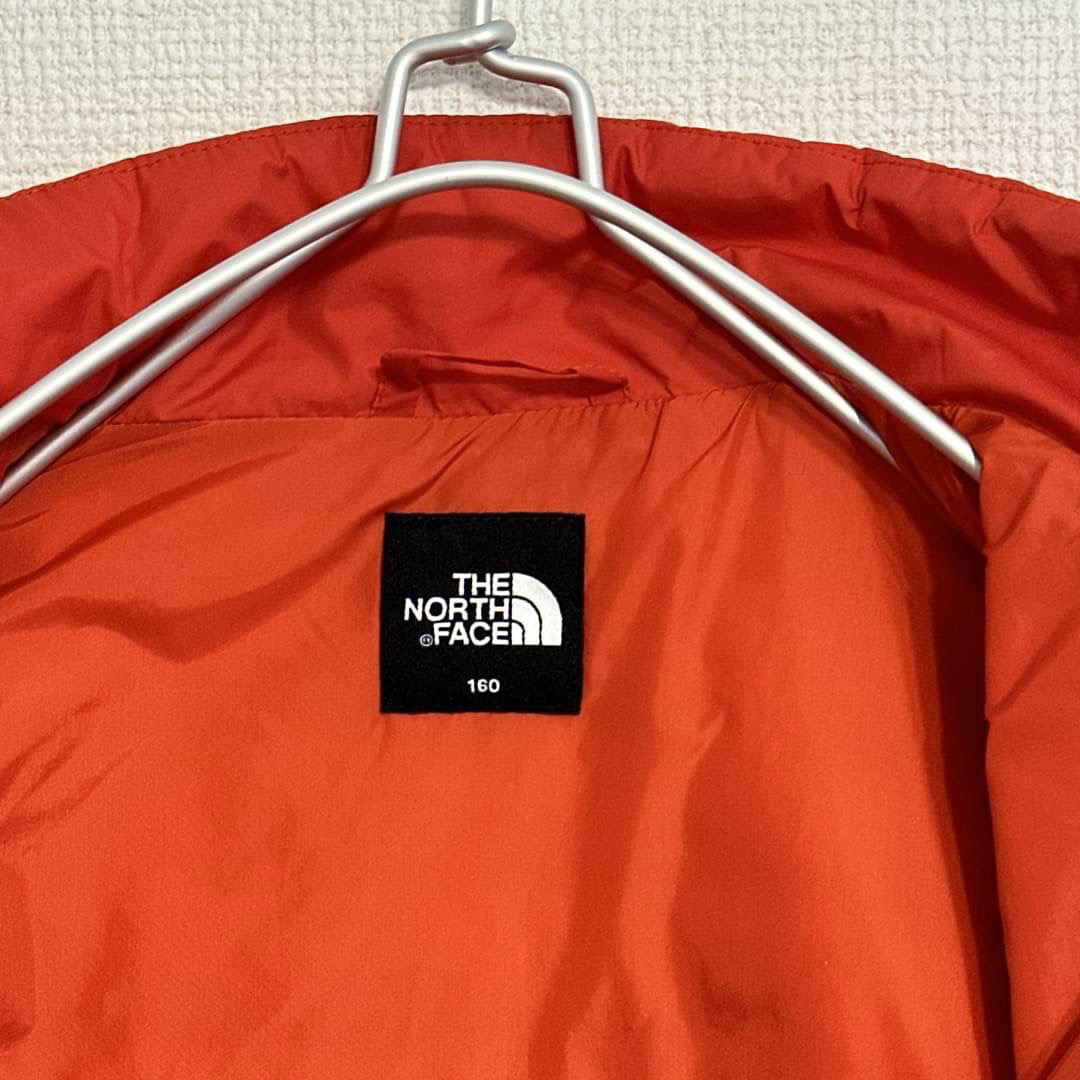 THE NORTH FACE(ザノースフェイス)のノースフェイス　中綿ジャケット　レッド/ブラック　160 キッズ　レディースS  レディースのジャケット/アウター(その他)の商品写真