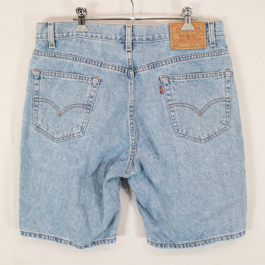 Levi's(リーバイス)の2000年代 Levi's リーバイス 505 デニムショーツ ショートパンツ ライトブルー (メンズ 36) 中古 古着 N8650 メンズのパンツ(ショートパンツ)の商品写真