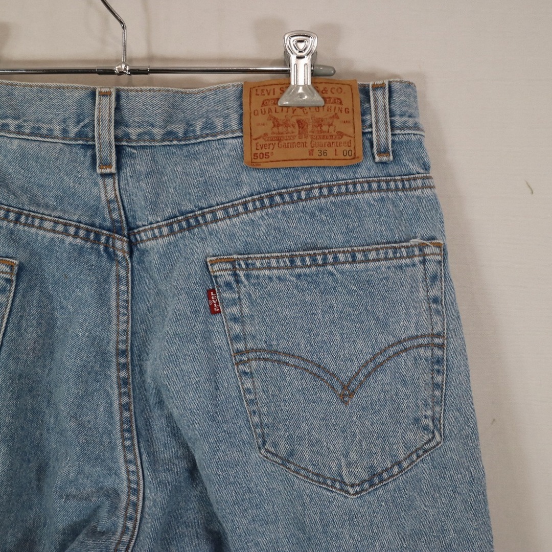 Levi's(リーバイス)の2000年代 Levi's リーバイス 505 デニムショーツ ショートパンツ ライトブルー (メンズ 36) 中古 古着 N8650 メンズのパンツ(ショートパンツ)の商品写真