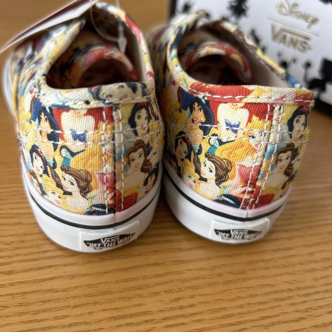 Disney(ディズニー)のvans ディズニー　プリンセス キッズ/ベビー/マタニティのベビー靴/シューズ(~14cm)(スニーカー)の商品写真