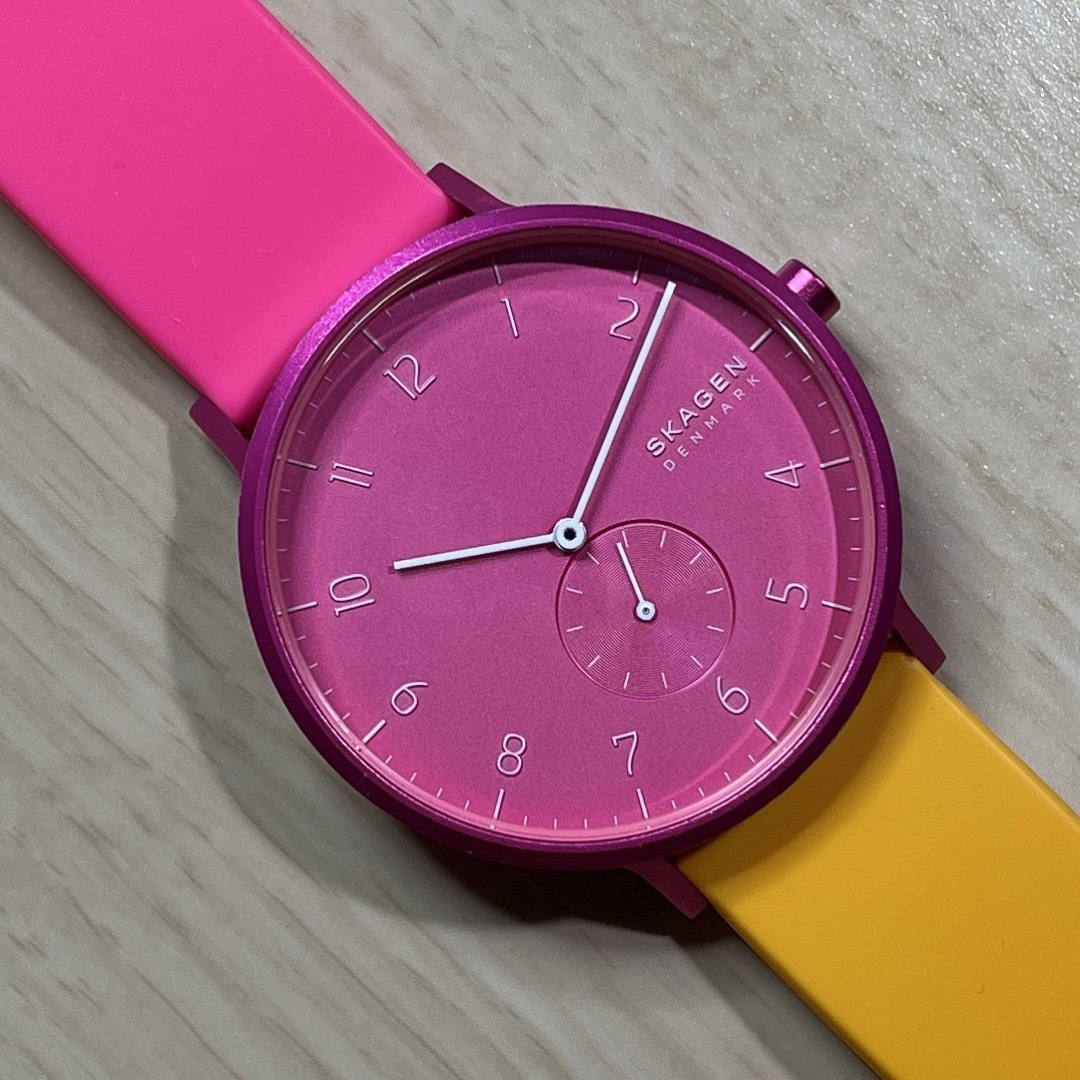 SKAGEN CRAZY COLOR 40mm腕時計