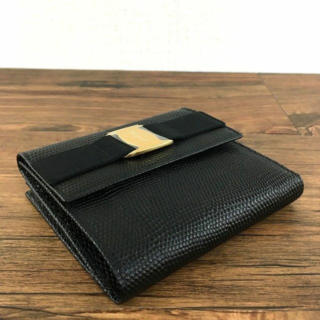 Salvatore Ferragamo(サルヴァトーレフェラガモ)の未使用品 Salvatore Ferragamo ウォレット 196 レディースのファッション小物(財布)の商品写真