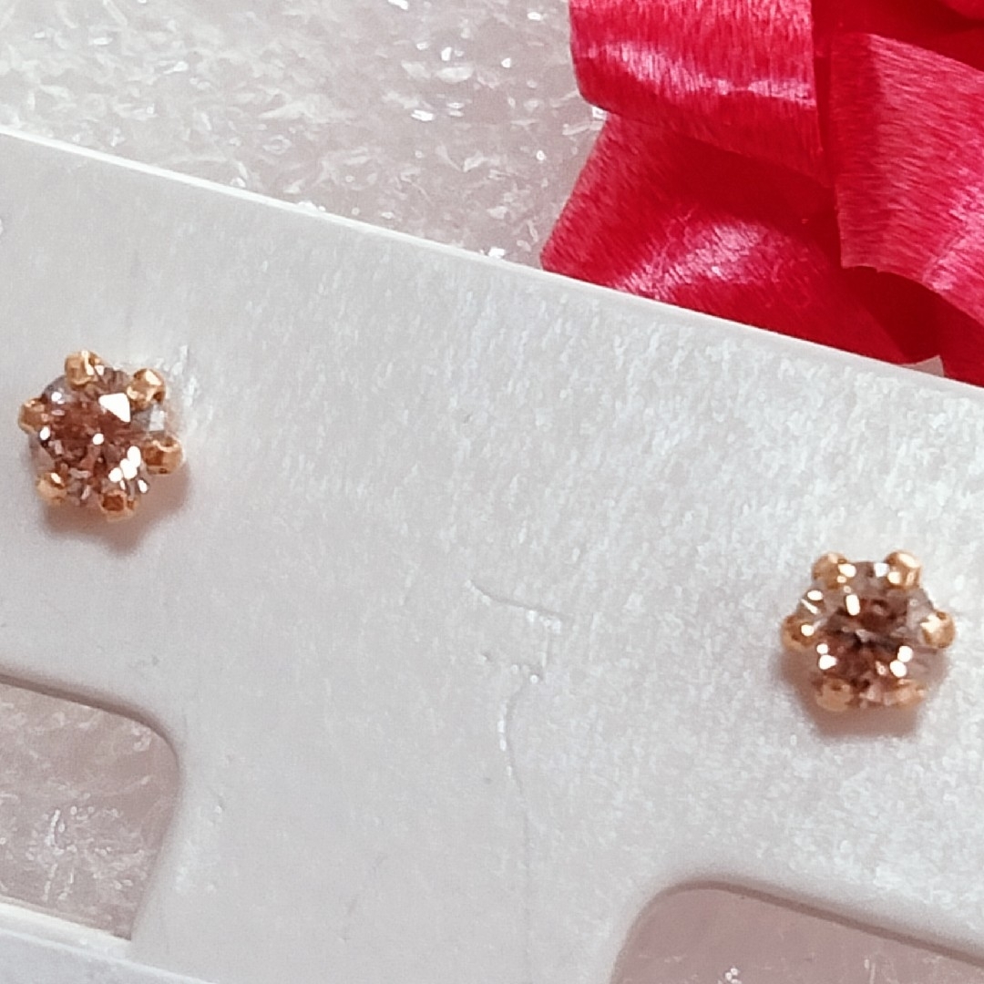 新品Ｋ18ピンクゴールド天然ピンクダイヤモンド????ピアス　計0.16CT