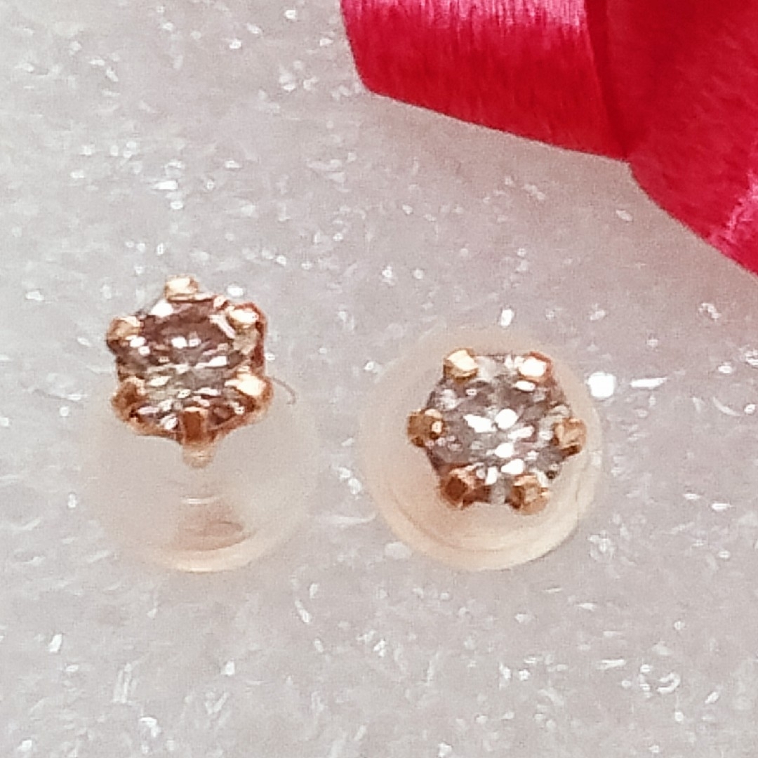 新品Ｋ18ピンクゴールド天然ピンクダイヤモンド????ピアス　計0.16CT