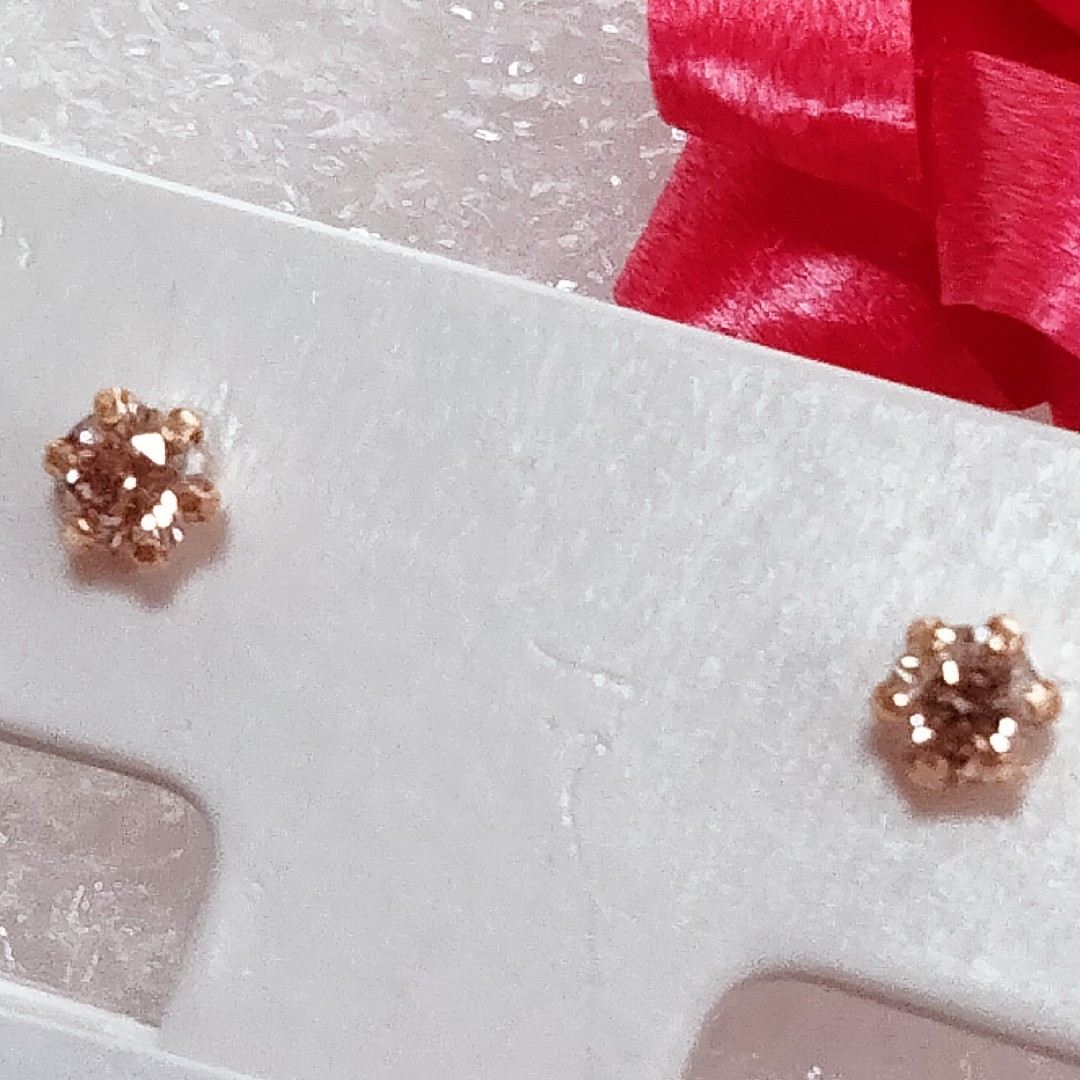 新品Ｋ18ピンクゴールド天然ピンクダイヤモンド????ピアス　計0.16CT 3