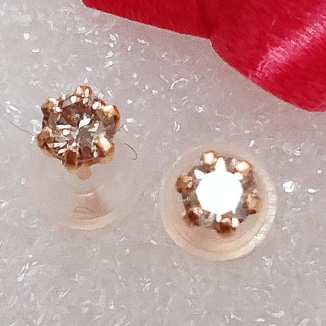 新品Ｋ18ピンクゴールド天然ピンクダイヤモンド????ピアス　計0.16CT