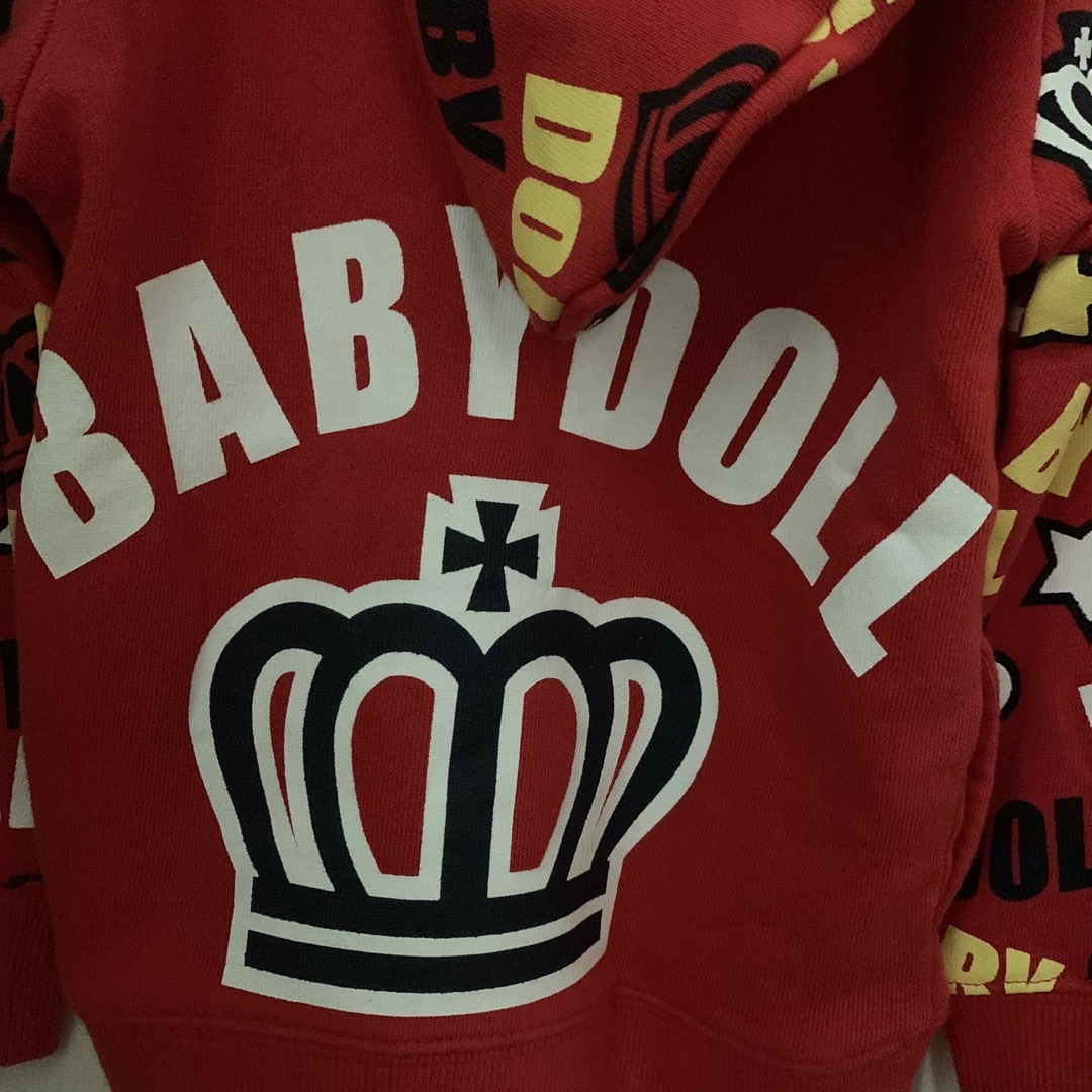 BABYDOLL(ベビードール)のベビードール　レッド　パーカー　トレーナー　サイズ100 キッズ/ベビー/マタニティのキッズ服男の子用(90cm~)(Tシャツ/カットソー)の商品写真