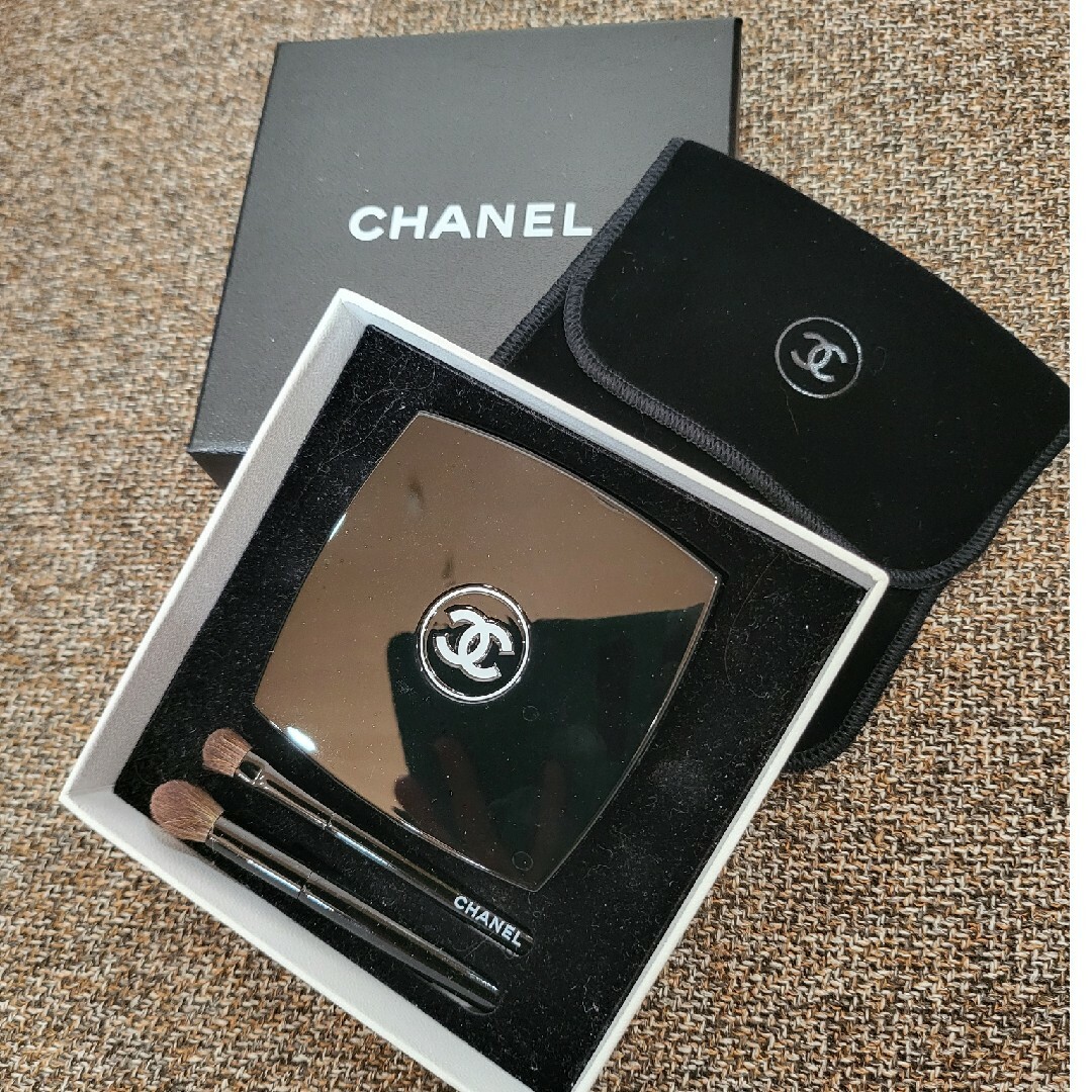 激レア CHANEL 限定アイシャドウ