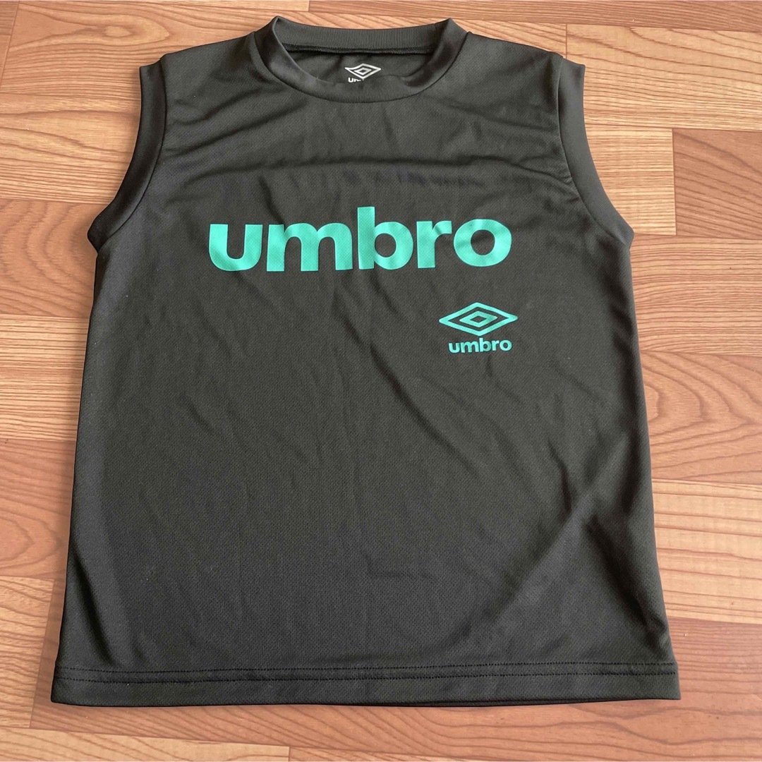 UMBRO(アンブロ)のアンブロ　タンクトップ140 キッズ/ベビー/マタニティのキッズ服男の子用(90cm~)(Tシャツ/カットソー)の商品写真